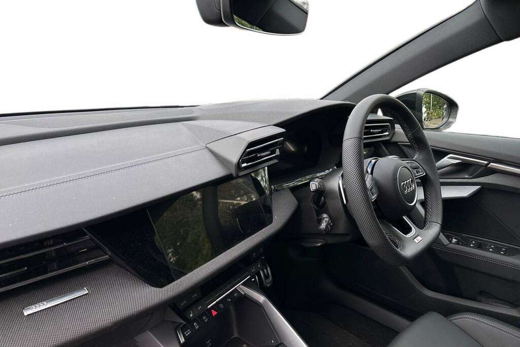 Audi A3 1.5 Tfsi E 204 Black Ed S Tronic Tech Pack Green #20