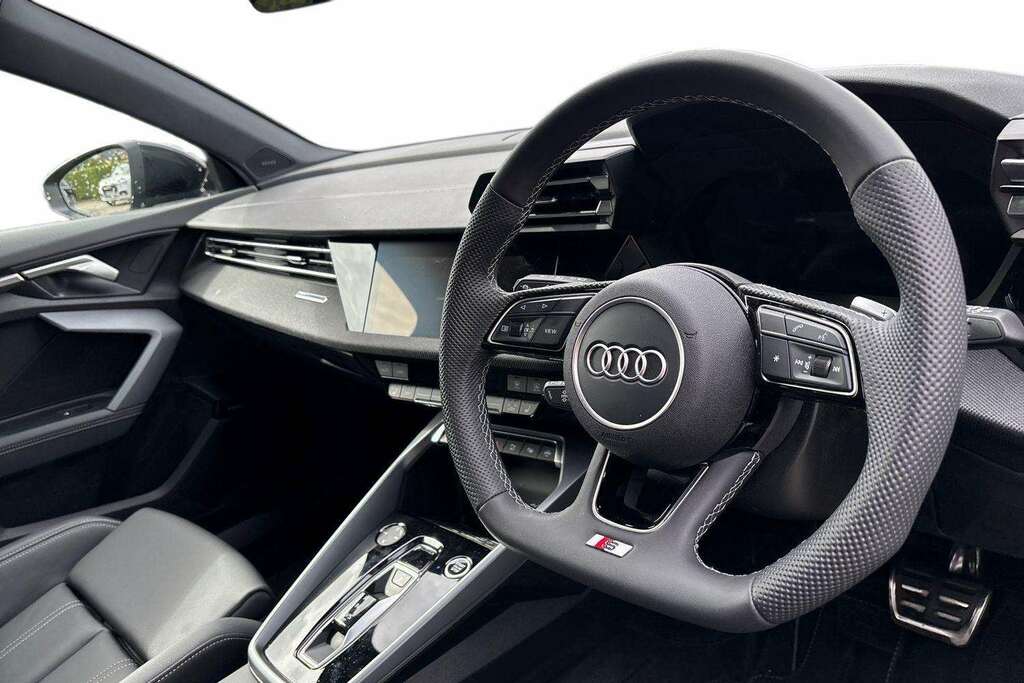 Audi A3 1.5 Tfsi E 204 Black Ed S Tronic Tech Pack Green #6