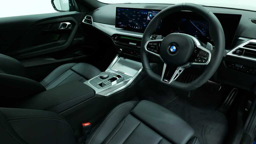BMW 2 Series 220 M Sport Step Black #6