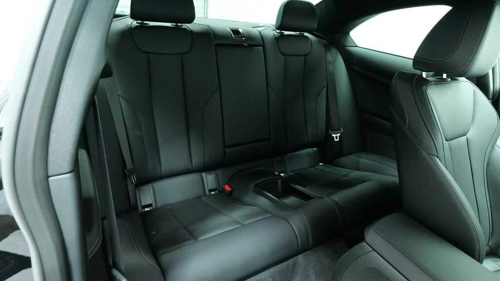 BMW 2 Series 220 M Sport Step Black #12