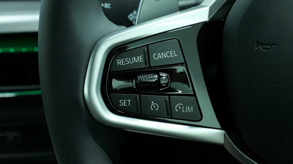 BMW 2 Series 220 M Sport Step Black #17