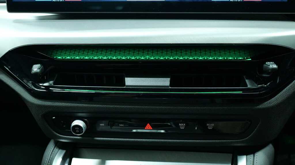 BMW 2 Series 220 M Sport Step Black #20