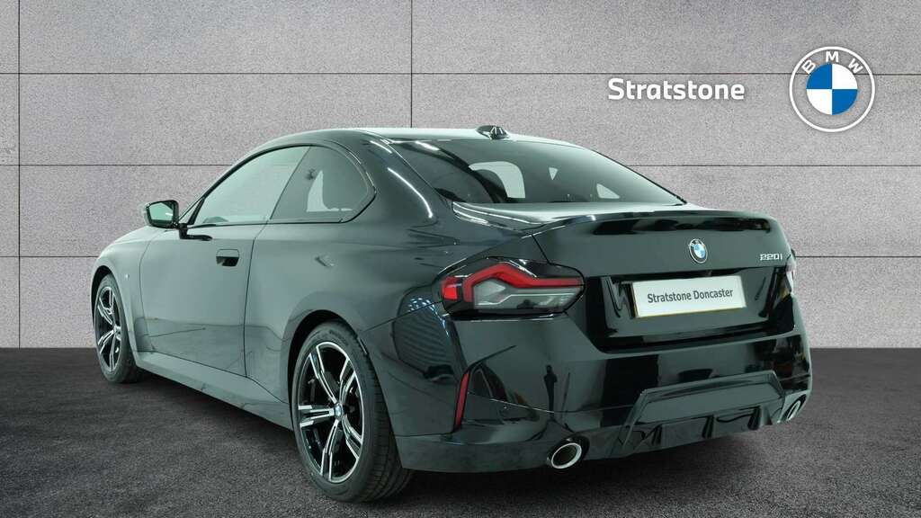 BMW 2 Series 220 M Sport Step Black #2