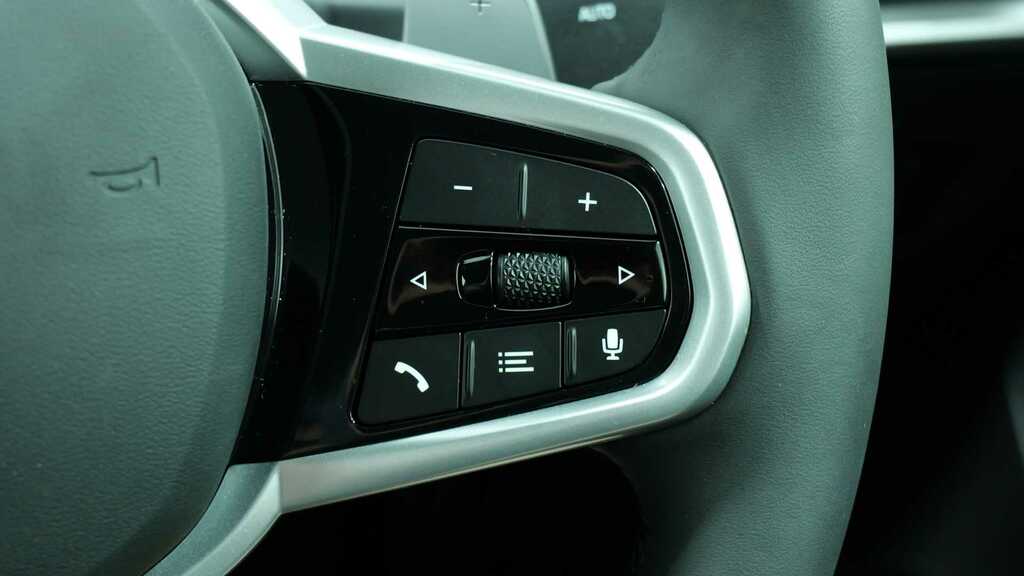 BMW 2 Series 220 M Sport Step Black #18