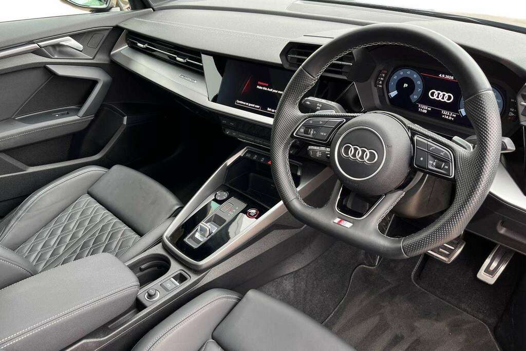Audi A3 35 Tfsi Black Edition S Tronic Tech Pack White #6