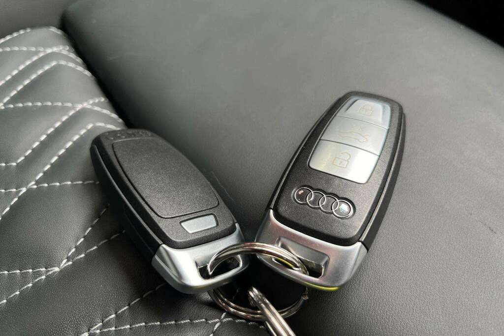 Audi A3 35 Tfsi Black Edition S Tronic Tech Pack White #25