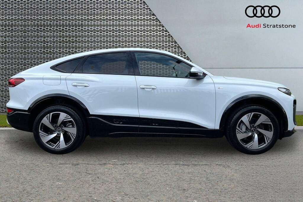 Audi Q6 E-Tron 185Kw 83Kwh Sport 2026 White #4
