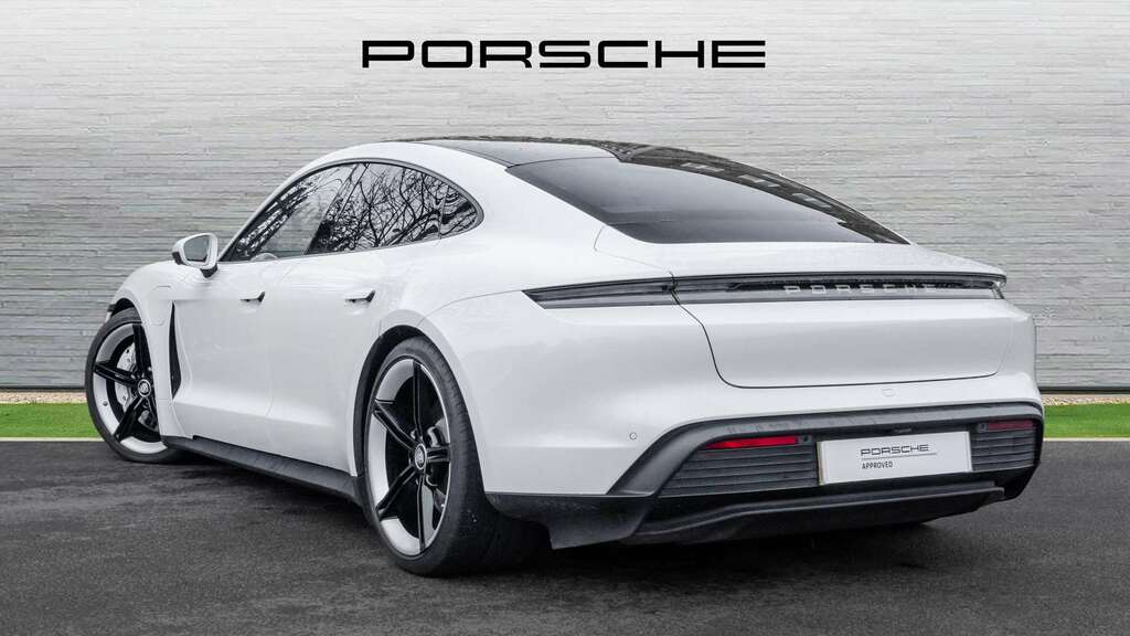 Porsche Taycan 4X2 2022 White #4