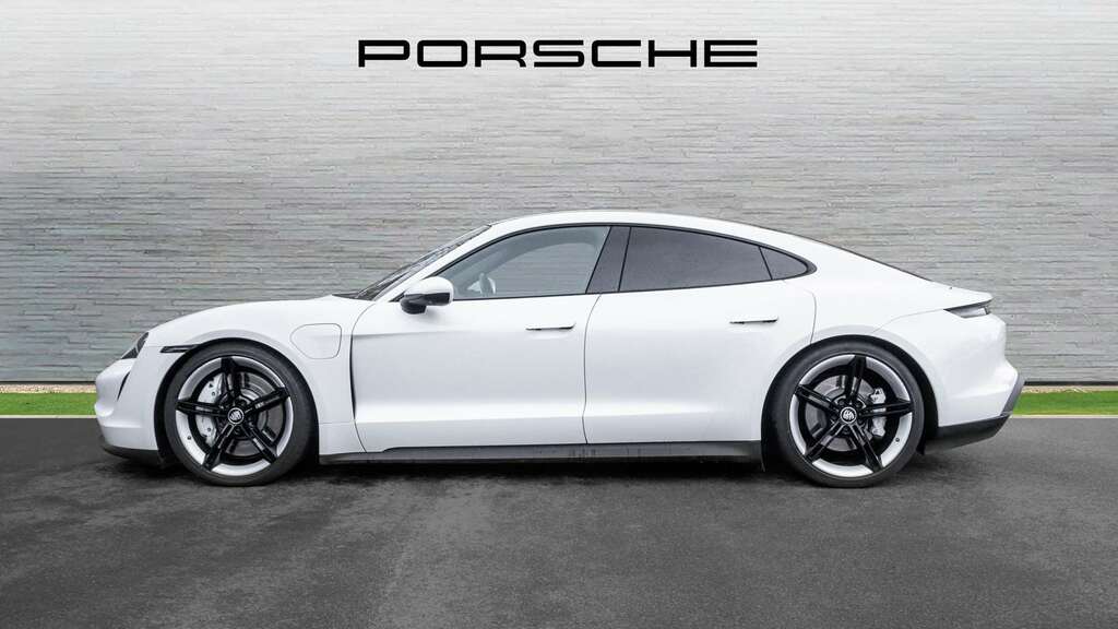 Porsche Taycan 4S White #8