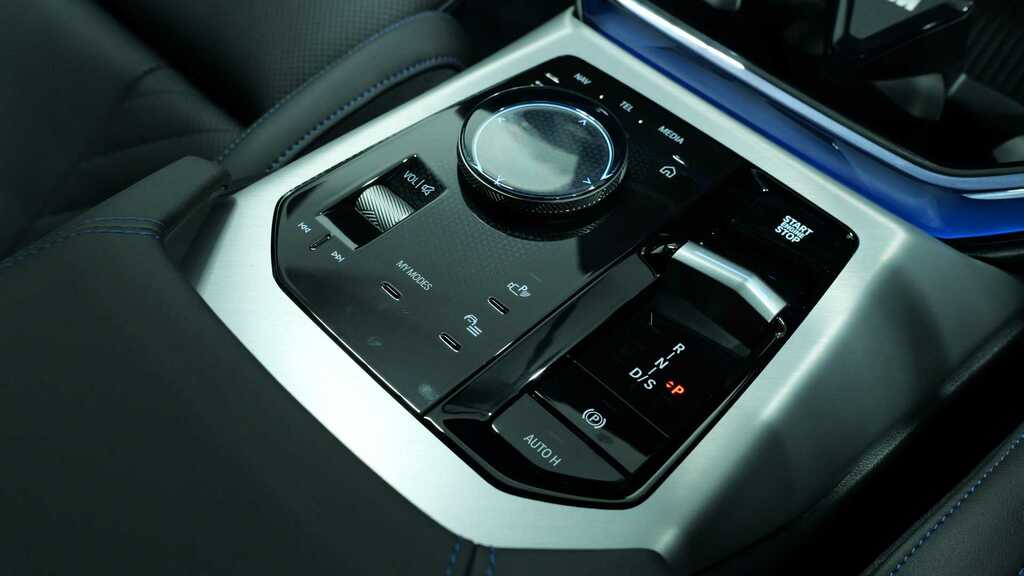 BMW X3 X3 M50  #19