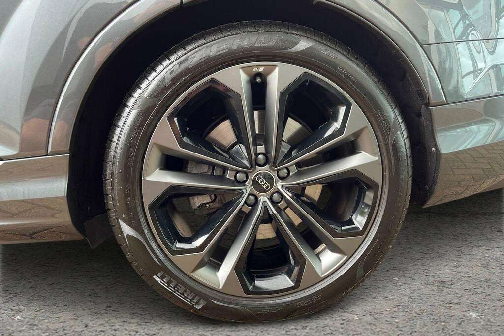 Audi Q7 55 Tfsi E Quattro Black Ed Tiptronic Tech Black #10