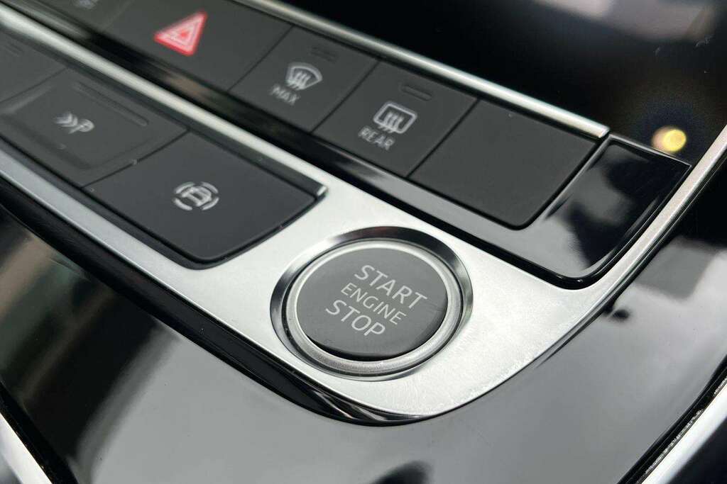 Audi Q7 55 Tfsi E Quattro Black Ed Tiptronic Tech Black #29