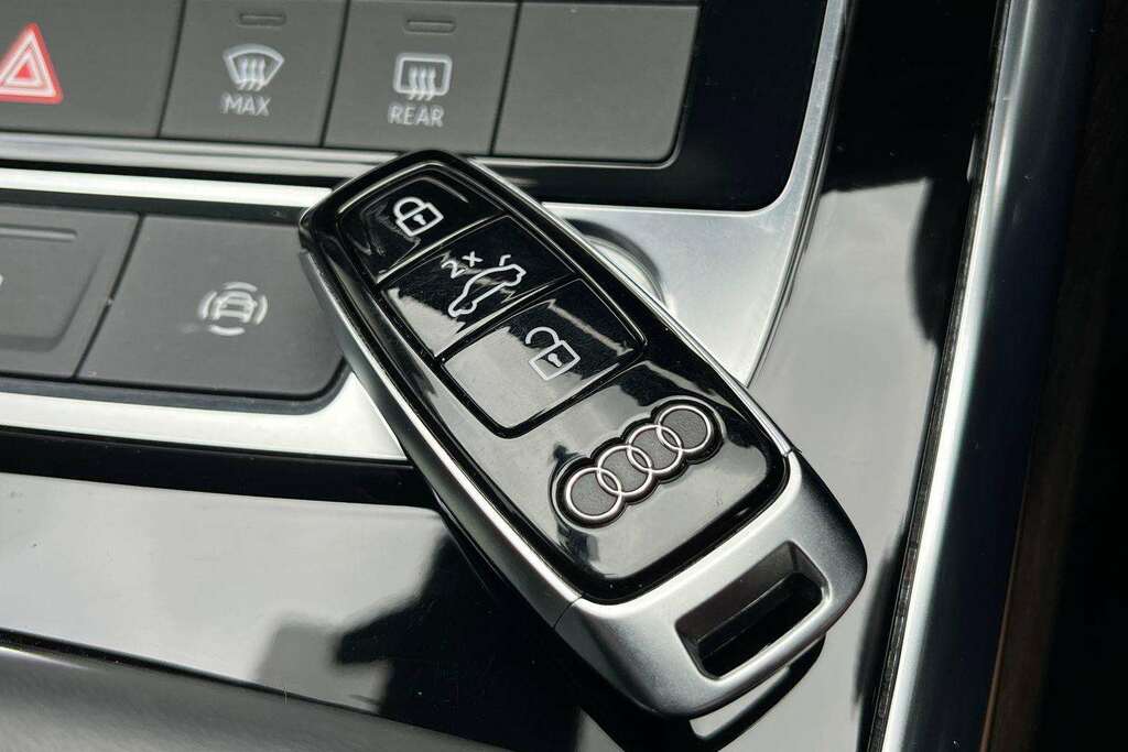 Audi Q7 55 Tfsi E Quattro Black Ed Tiptronic Tech Black #25
