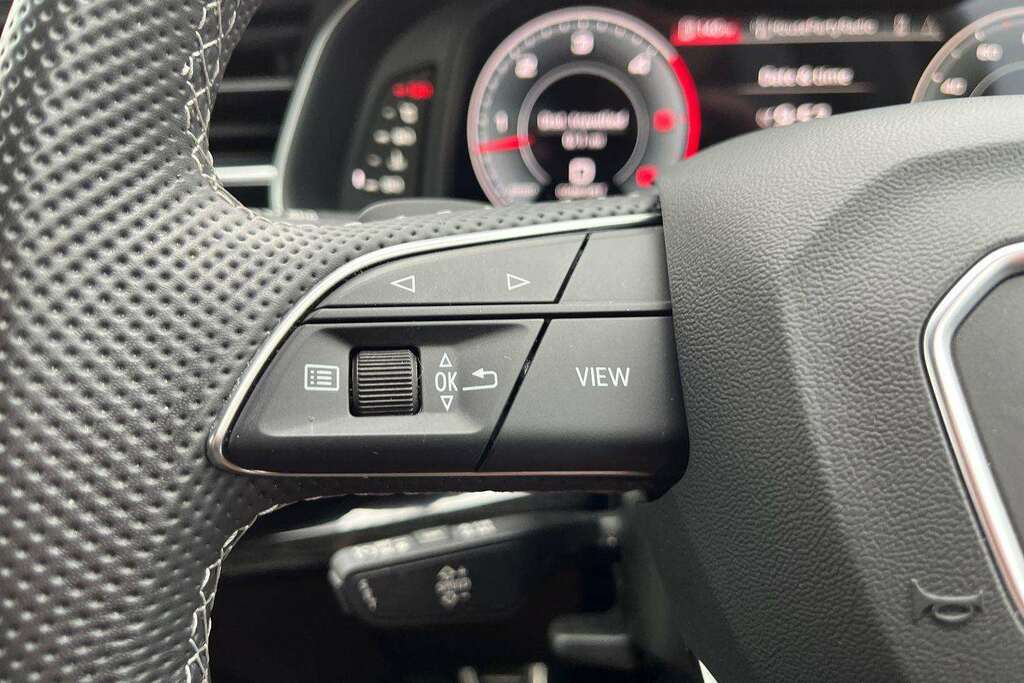 Audi Q7 55 Tfsi E Quattro Black Ed Tiptronic Tech Black #16