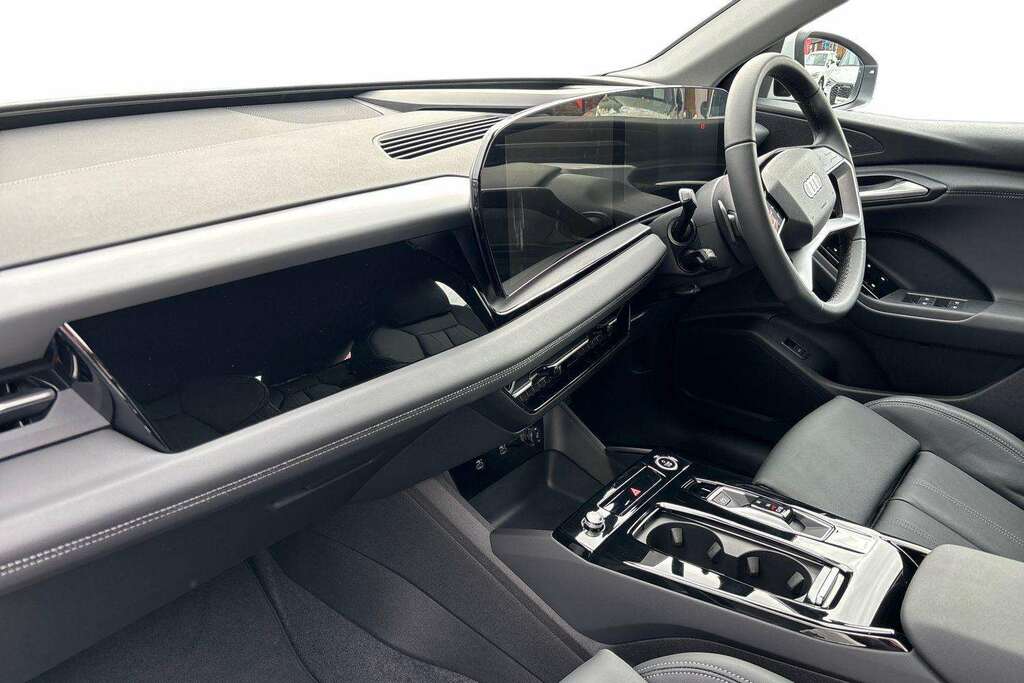 Audi Q6 E-Tron 225Kw Performance 100Kwh Sport Sv 2026 White #2