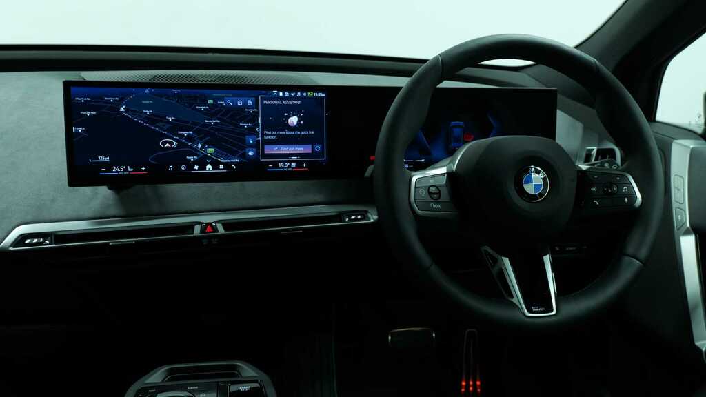 BMW iX 300Kw Xdrive45 M Sport 101Kwh 2026 Black #5