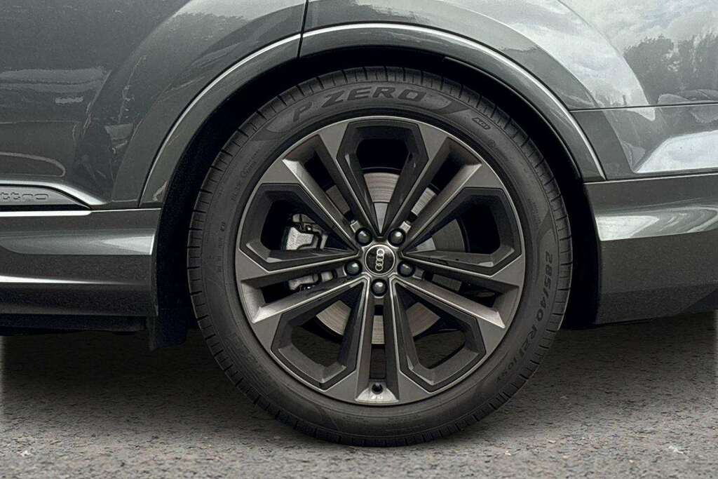 Audi Q7 3.0 Tfsi E Qtro 394 Black Ed Tiptronic Tech Black #9