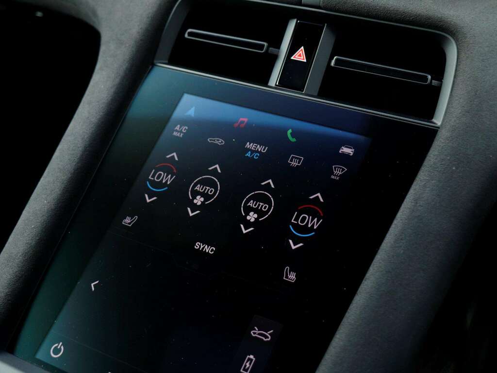 Porsche Taycan Performance Plus 93.4Kwh  #17