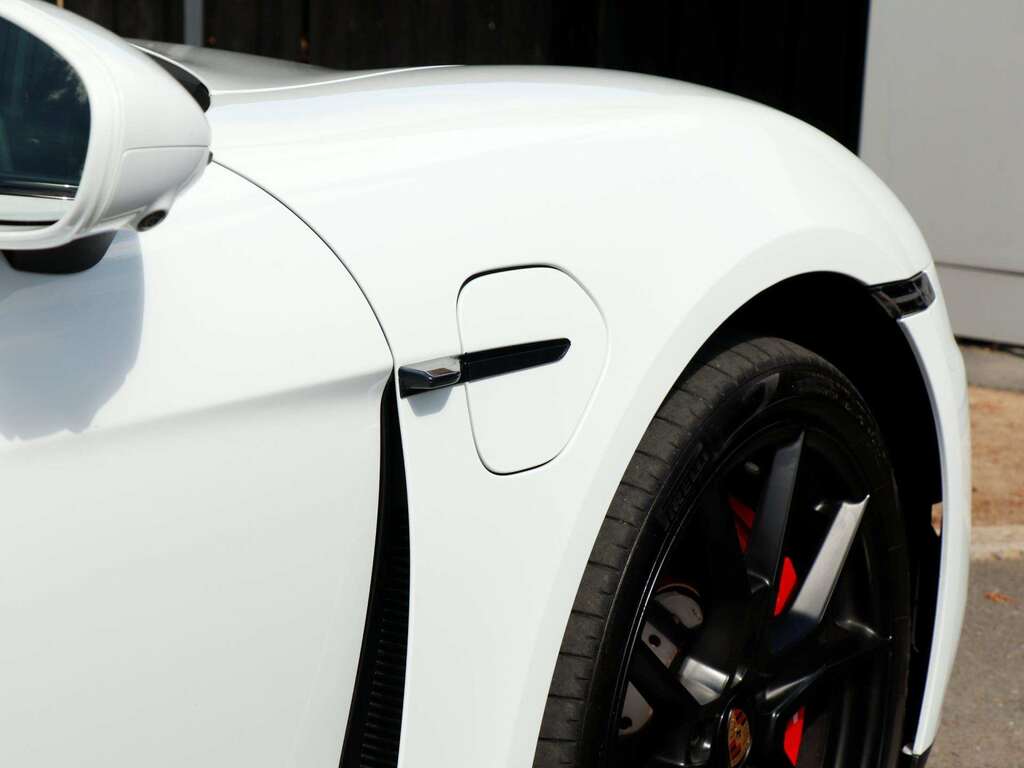Porsche Taycan Performance Plus 93.4Kwh  #31