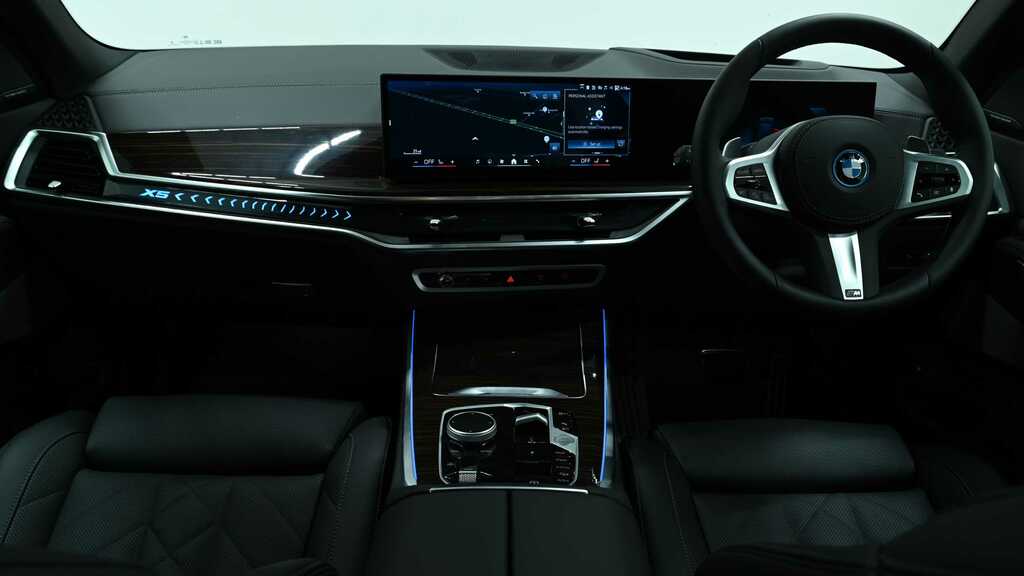 BMW X5 Xdrive50e M Sport 2026 Black #4