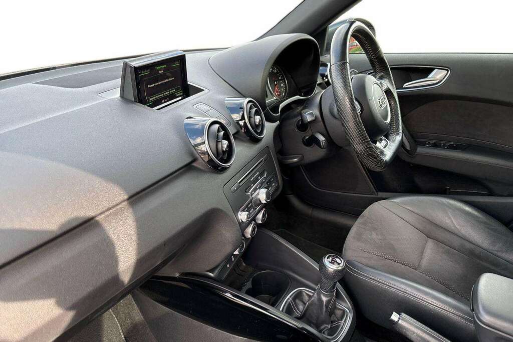 Audi A1 1.6 Tdi Black Edition 2017 Grey #2