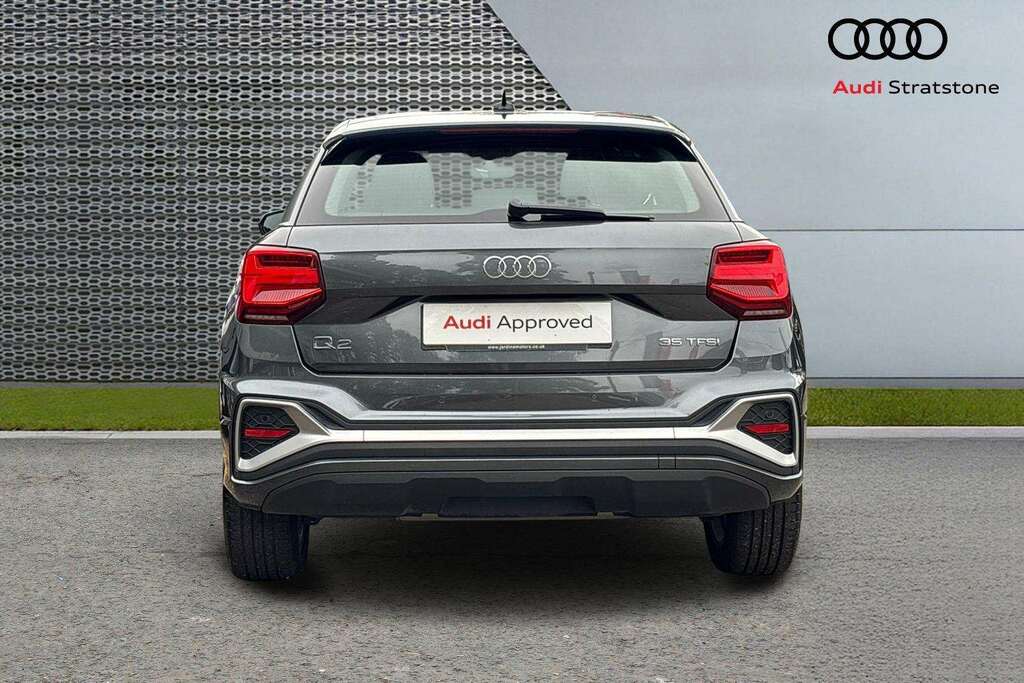 Audi Q2 1L Sport Grey #7