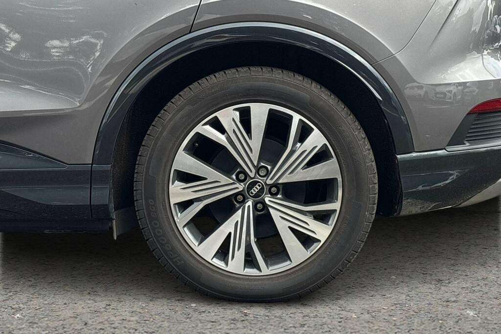 Audi Q4 E Tron 150Kw 40 82Kwh Sport 2022 Grey #5