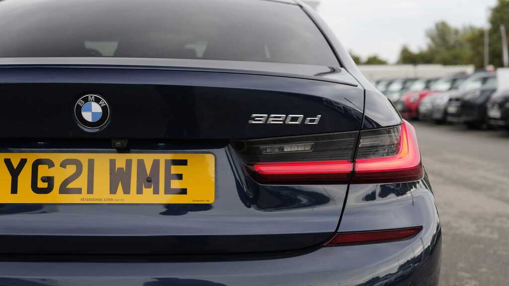 BMW 3 Series 2.0 330E M Grey #8