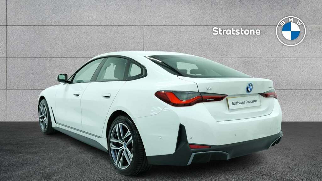 BMW i4 250Kw Edrive40 Sport 83.9Kwh Tech Pack White #2