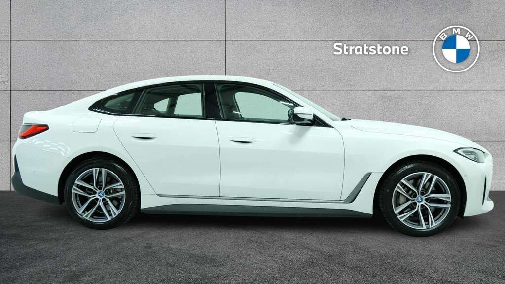 BMW i4 250Kw Edrive40 Sport 83.9Kwh Tech Pack White #3