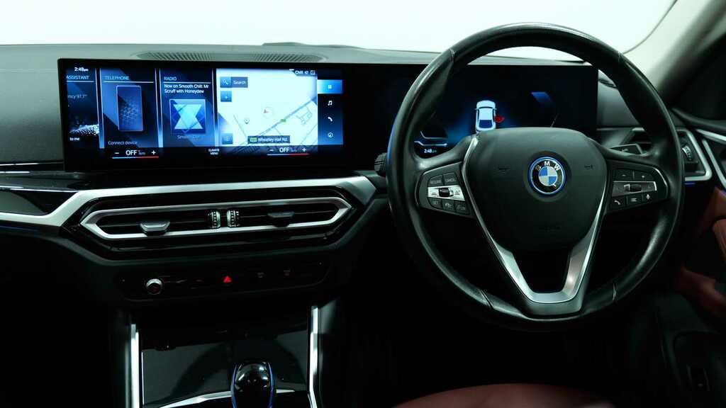 BMW i4 250Kw Edrive40 Sport 83.9Kwh Tech Pack White #5