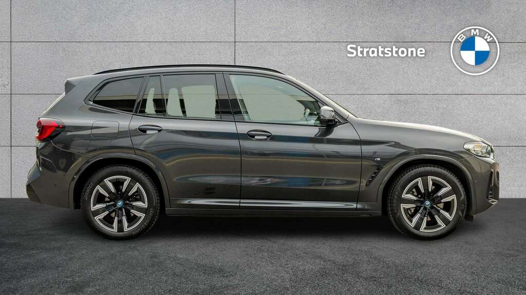 BMW iX3 210Kw M Sport 80Kwh 2022 Grey #3