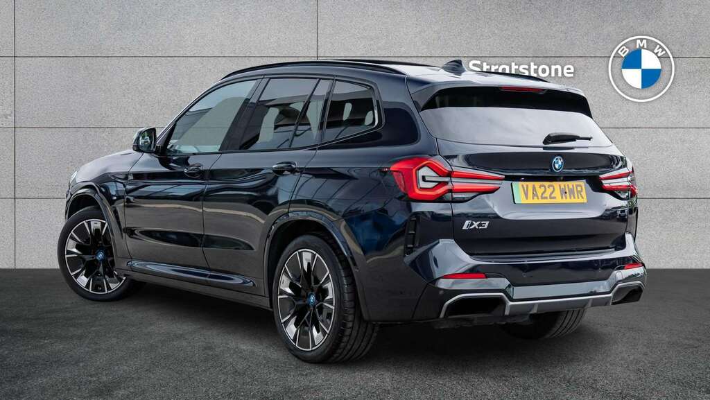 BMW iX3 210Kw M Sport Pro 80Kwh 2022 Black #2