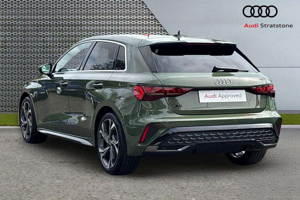 Audi A3 1.5 Tfsi 116 S Line S Tronic 2026 Green #3