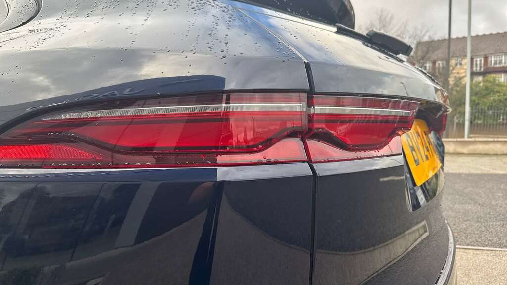 Jaguar F-Pace 2.0 D200 R-dynamic Hse Black Awd Grey #19