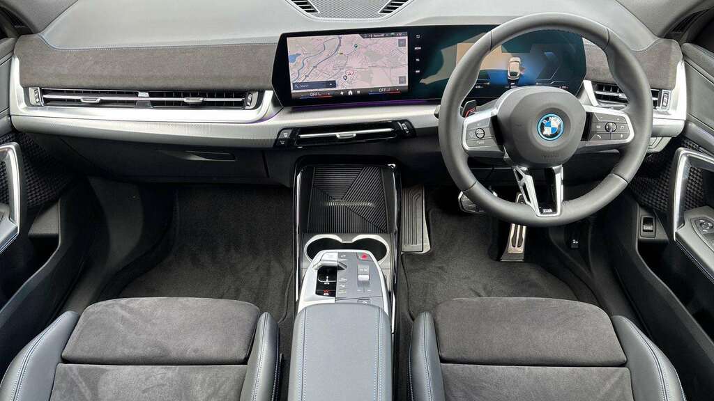BMW iX2 230Kw Xdrive30 Shadow Edition 65Kwh 2026 White #5