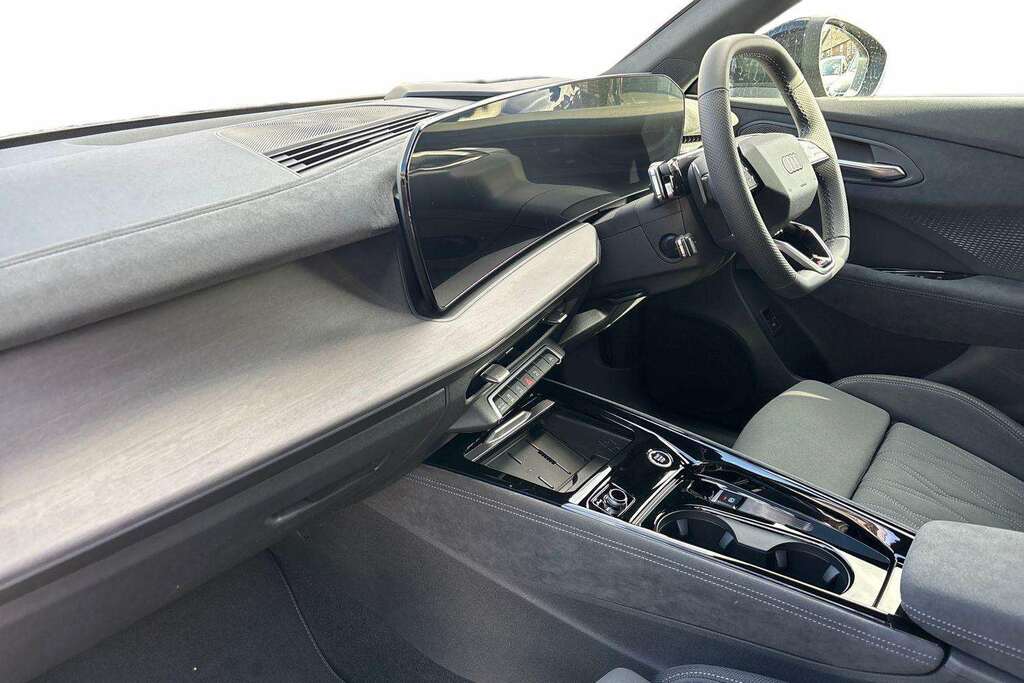 Audi Q3 1.5 Tfsi S Line S Tronic Soundvision Pack 2 Black #2