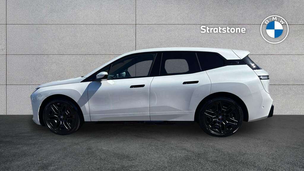BMW iX 300Kw Xdrive45 M Sport 101Kwh 2026 White #4