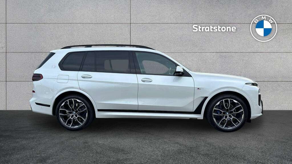 BMW X7 Xdrive40d Mht M Sport Step 2026 White #3