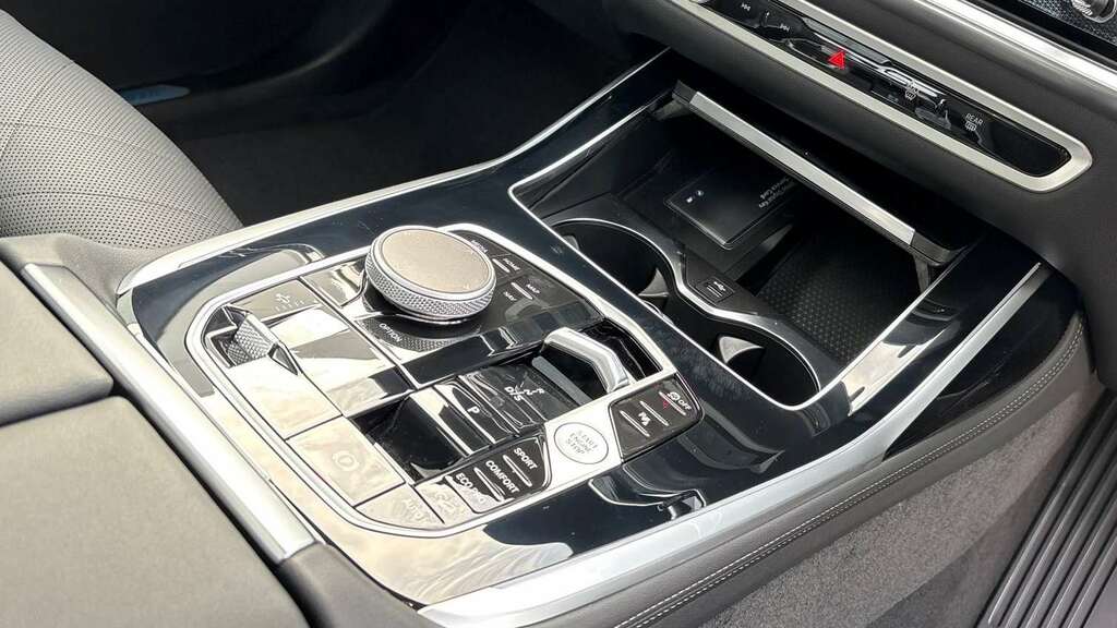 BMW X7 M Sport Grey #11