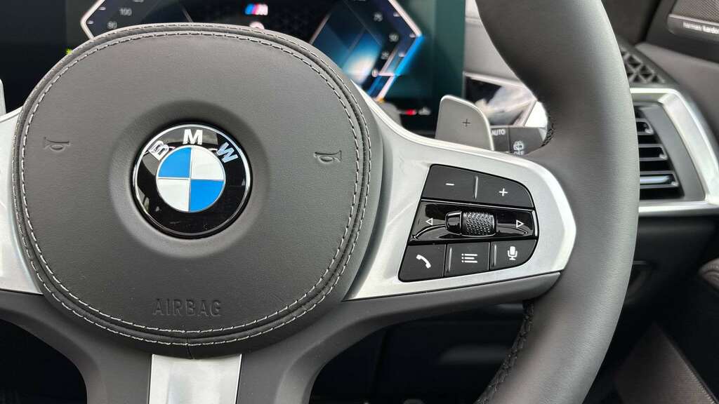 BMW X7 M Sport Grey #22