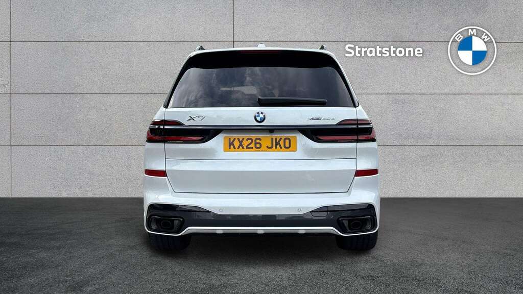 BMW X7 M Sport Grey #19
