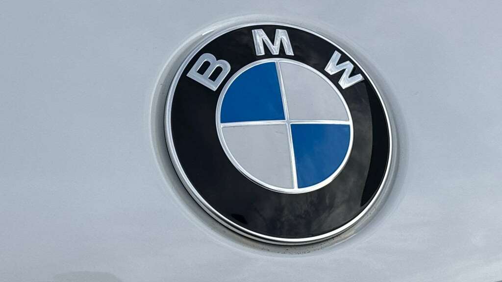 BMW X7 M Sport Grey #23