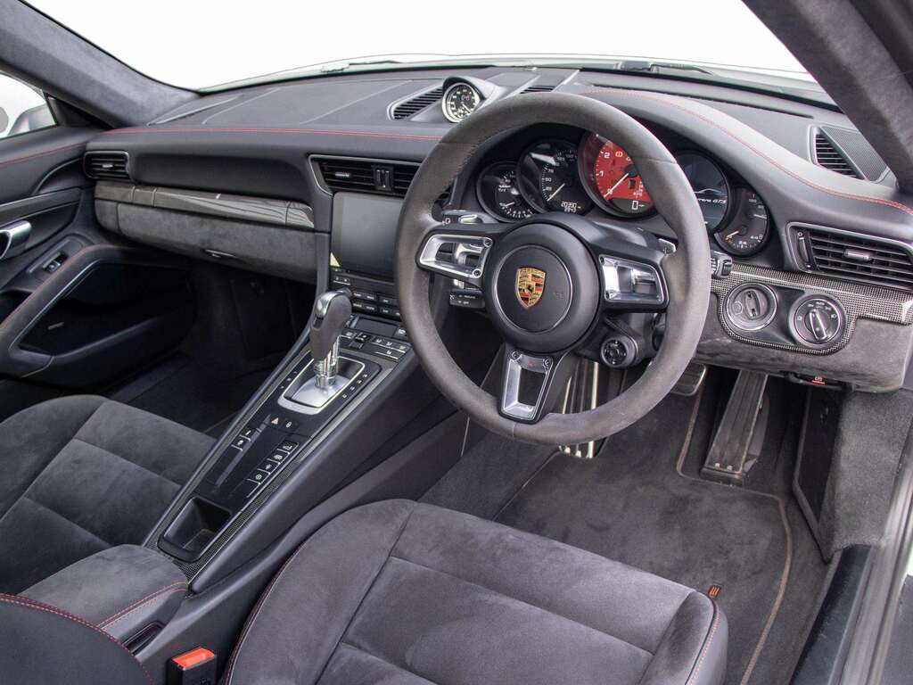 Porsche 911 Carrera 4 Pdk Black #25