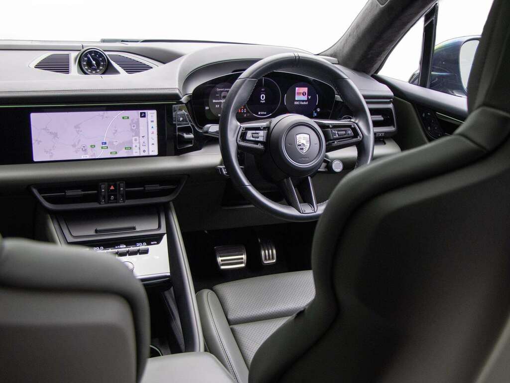 Porsche Macan 2021 Present S Pdk 2024 Blue #14