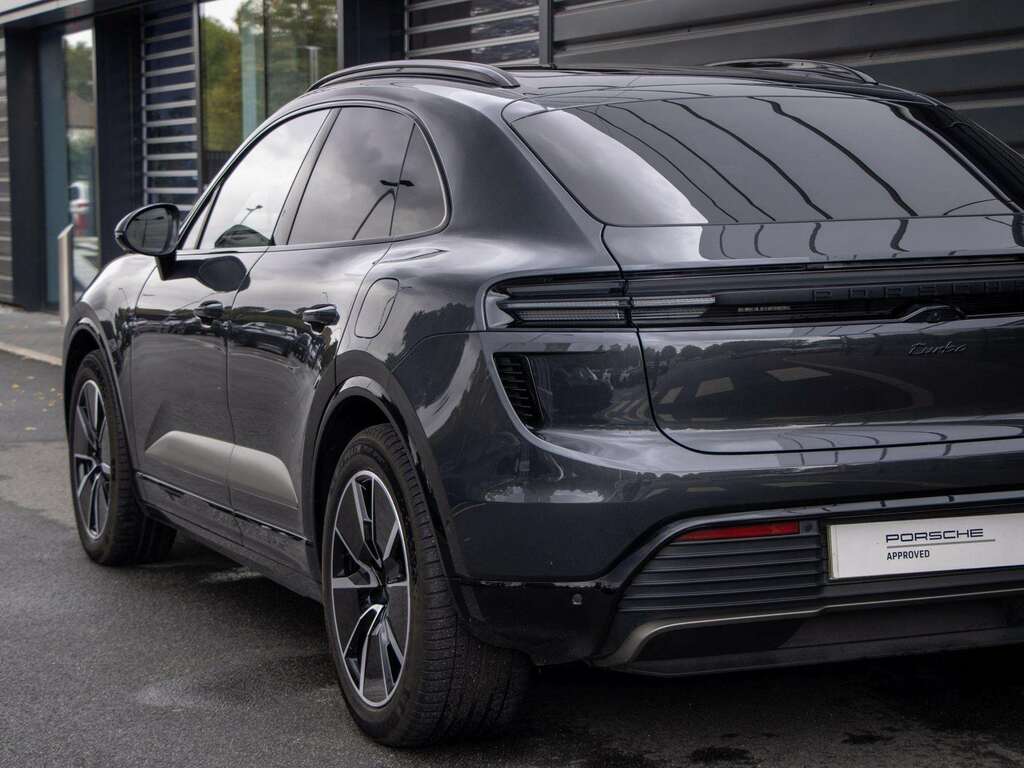 Porsche Macan 2021 Present S Pdk 2024 Blue #11