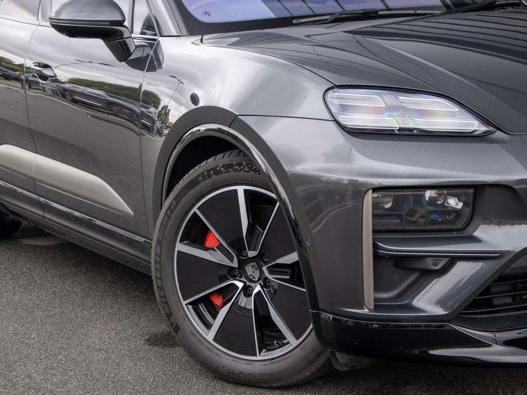 Porsche Macan 2021 Present S Pdk 2024 Blue #12