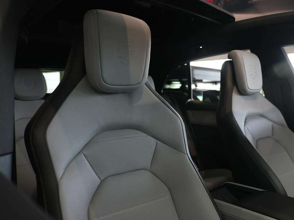 Porsche Cayenne E-hybrid Black Edition Tiptronic S Black #13