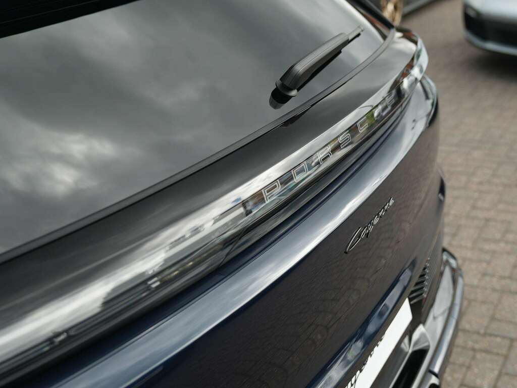 Porsche Cayenne E-hybrid Black Edition Tiptronic S Black #33