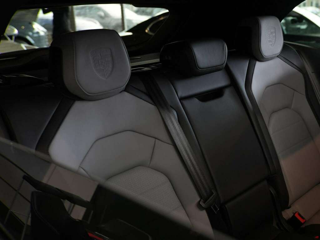 Porsche Cayenne E-hybrid Black Edition Tiptronic S Black #12